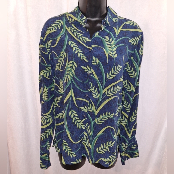 Norton McNaughton Blue and Green Button Down Shirt - Picture 1 of 5